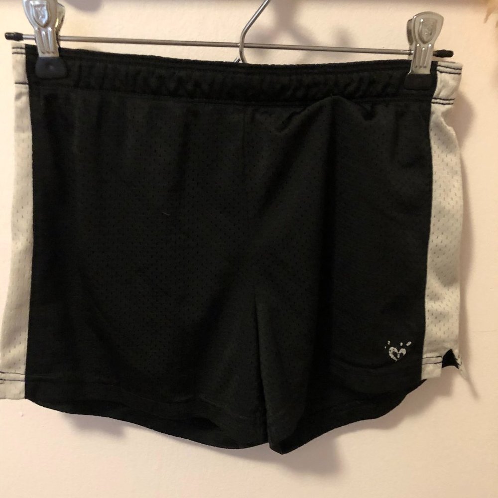 BLACK ATHLETIC SHORTS JUSTICE